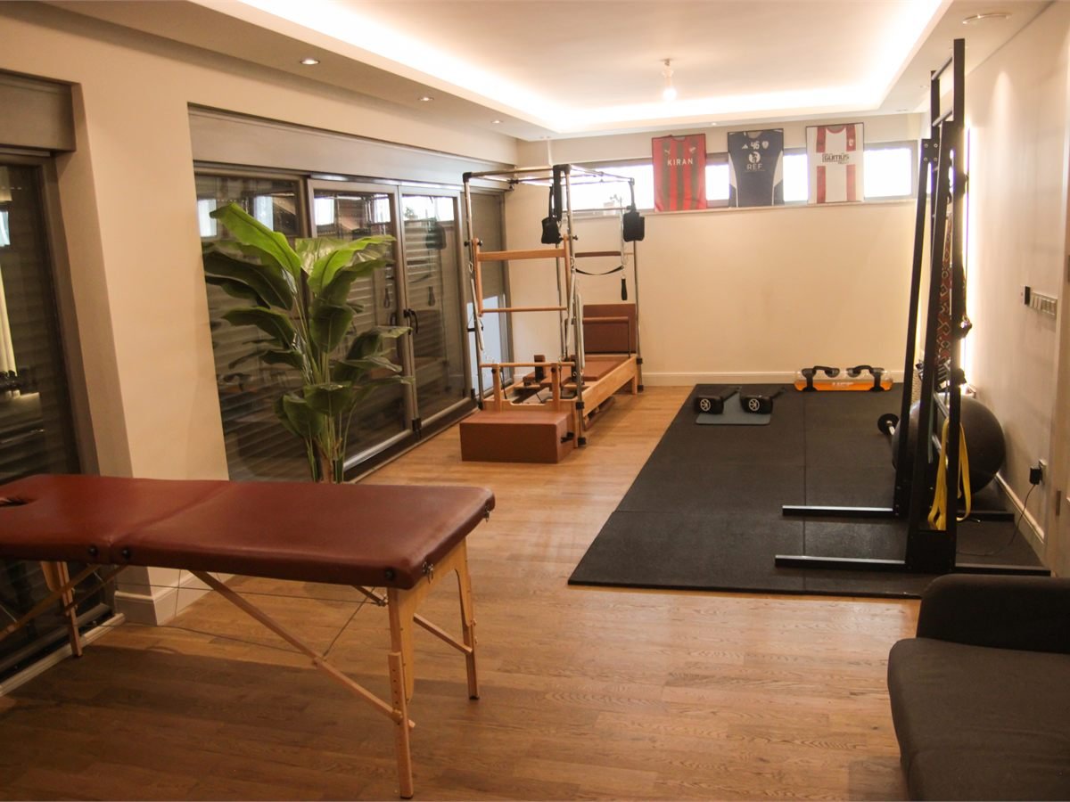 REF Fizyoterapi klinik iç mekân - pilates ve egzersiz alanı, Üsküdar